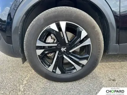 Photo 23 Peugeot 2008  Electrique 136 ch
