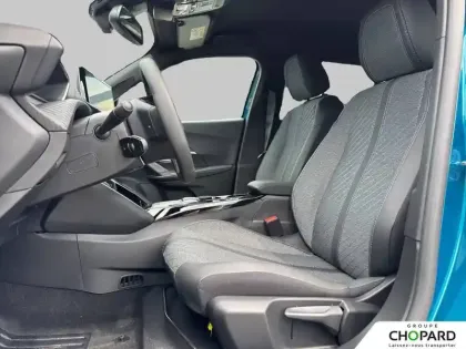 Photo 10 Peugeot 2008  Electrique 54 kWh 156 ch