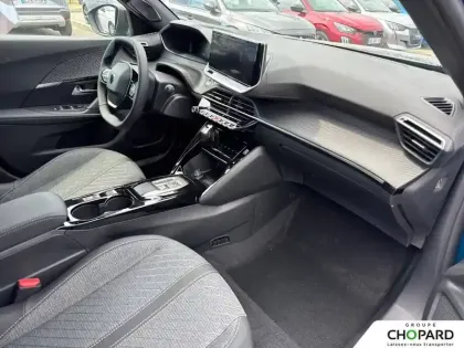 Photo 35 Peugeot 2008  Electrique 54 kWh 156 ch