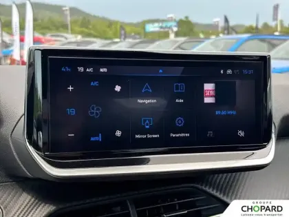 Photo 13 Peugeot 2008  Electrique 54 kWh 156 ch
