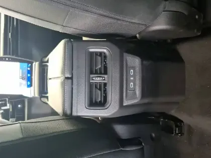 Photo 32 Renault Espace  E-Tech full hybrid 200 GSR2