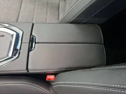 Photo 24 Renault Espace  E-Tech full hybrid 200 GSR2