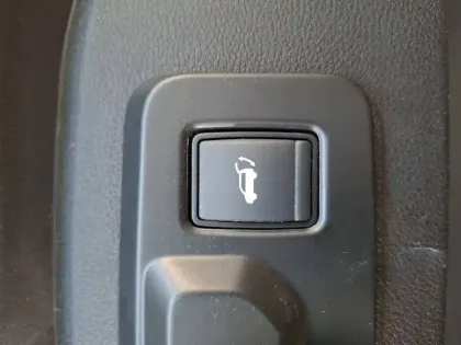 Photo 27 Renault Espace  E-Tech full hybrid 200 GSR2
