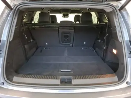 Photo 21 Renault Espace  E-Tech full hybrid 200 GSR2