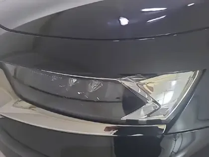 Photo 18 DS DS 7 DS7 Crossback Hybride E-Tense 300 EAT8 4x4