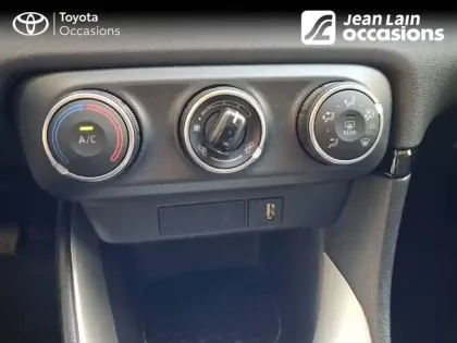 Photo 13 Toyota Yaris  120 VVT-i