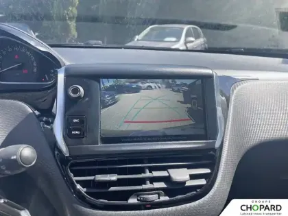 Photo 15 Peugeot 2008  PureTech 130ch S&S BVM6