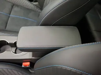 Photo 24 Renault Arkana  E-Tech full hybrid 145 GSR2