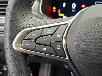 Photo 34 Renault Arkana  E-Tech full hybrid 145 GSR2