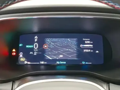 Photo 20 Renault Arkana  E-Tech full hybrid 145 GSR2
