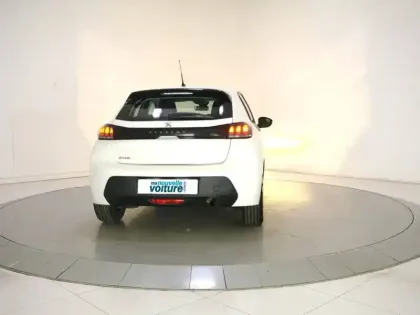 Photo 9 Peugeot 208  PureTech 75 S&S BVM5