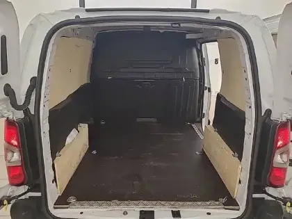 Photo 5 Peugeot Partner  FOURGON STANDARD 650 KG BLUEHDI 130 S&S EAT8