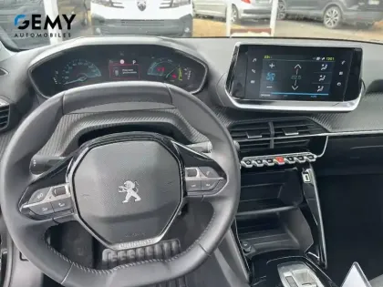 Photo 7 Peugeot 208  Electrique 50 kWh 136ch