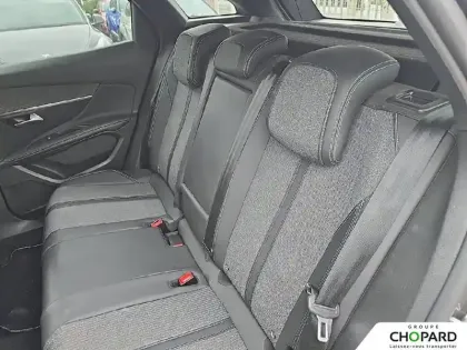 Photo 10 Peugeot 3008  PureTech 130ch S&S BVM6