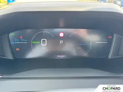 Photo 16 Peugeot 2008  Electrique 54 kWh 156 ch