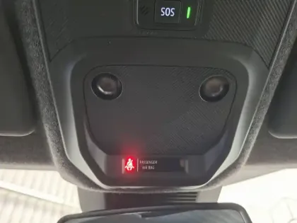 Photo 20 Nissan Micra Electrique 52kWh 150ch