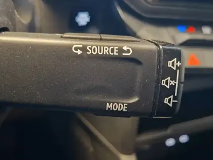 Photo 37 Dacia Duster  Hybrid 140