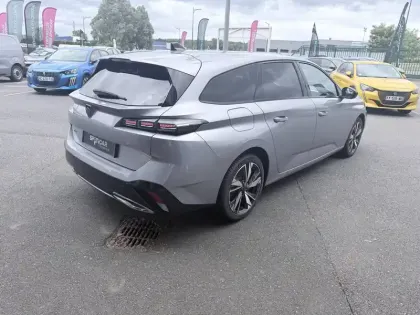 Photo 6 Peugeot 308  SW PureTech 130ch S&S BVM6