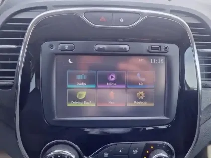 Photo 10 Renault Captur  dCi 90 Energy eco² E6 Intens