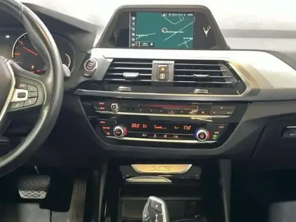 Photo 9 BMW X3 G01 sDrive18d 150ch BVA8 Business Design
