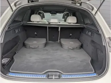 Photo 9 Mercedes GLC 300 e  Hybrid EQ 4MATIC