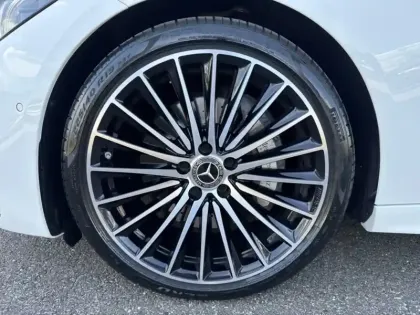 Photo 8 Mercedes Classe C  200 Berline AMG line