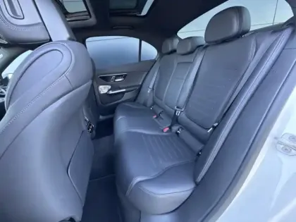 Photo 13 Mercedes Classe C  200 Berline AMG line