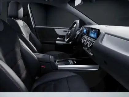 Photo 20 Mercedes Classe B 200 d AMG Line