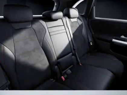 Photo 21 Mercedes Classe B 200 d AMG Line