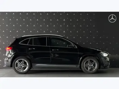 Photo 25 Mercedes GLA 200 d AMG Line