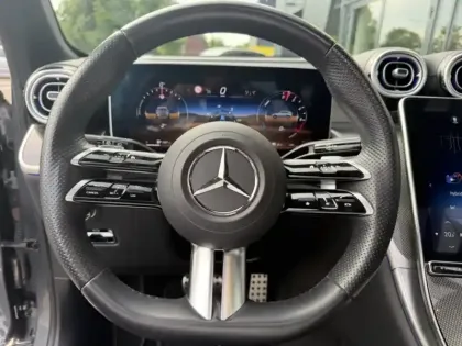 Photo 24 Mercedes GLC  300 e  Hybrid EQ 4MATIC AM