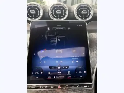 Photo 31 Mercedes GLC  300 e  Hybrid EQ 4MATIC AM