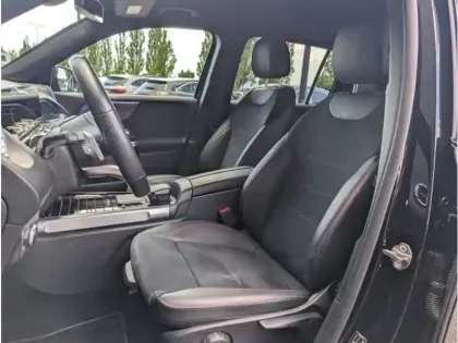 Photo 16 Mercedes GLB 200 d 