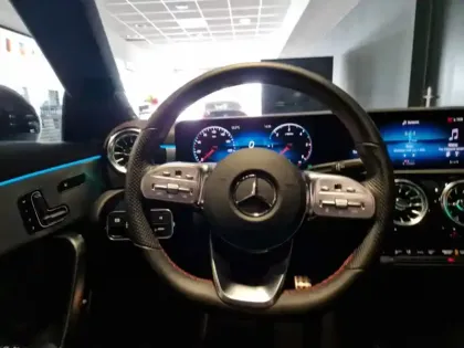 Photo 17 Mercedes CLA  200 d Shooting Brake AMG L