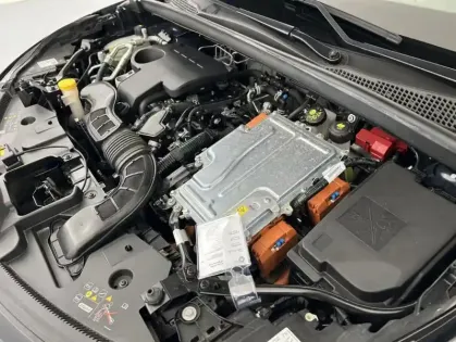 Photo 22 Renault Captur E-Tech full hybrid 145 Evolution 5p