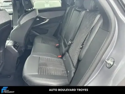 Photo 11 Peugeot 3008  1.2 Hybrid 136ch GT e-DCS6