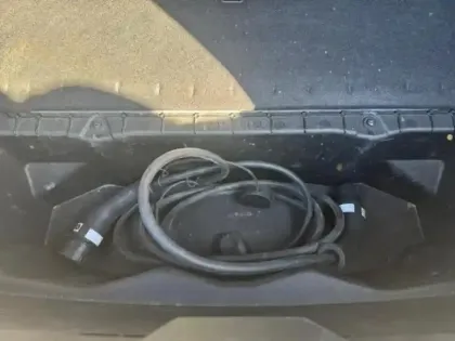 Photo 13 Renault Megane  E-Tech Electric EV60 130ch Evolution ER super charge -B