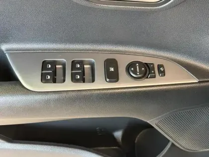 Photo 10 Kia Stonic  1.0 T-GDi 100ch GT Line