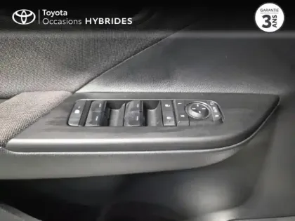Photo 13 Toyota C-HR  2.0 Hybride 200ch Design MY25