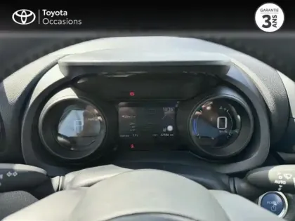 Photo 13 Toyota Yaris  Cross 116h Dynamic MY22