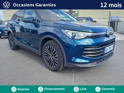 Photo 17 Volkswagen Tiguan  1.5 eTSI 150ch Elegance DSG7