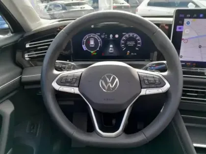 Photo 13 Volkswagen Tiguan  1.5 eTSI 150ch Elegance DSG7