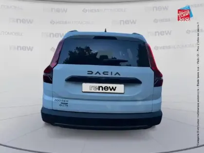 Photo 6 Dacia Jogger  1.6 hybrid 140ch Extreme 7 places -24