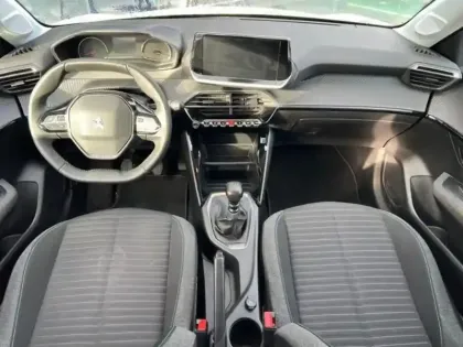 Photo 5 Peugeot 208  1.2 PureTech 100ch S&S Style