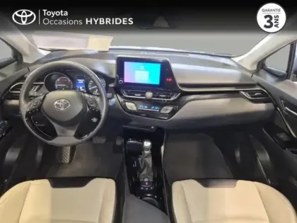Photo 6 Toyota C-HR  2.0 Hybride 184ch Collection E-CVT