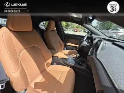 Photo 11 Lexus UX  250h Le 2WD