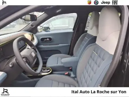 Photo 8 Fiat Panda Grande  1.2 Hybrid Turbo 110ch La Prima eDCT6