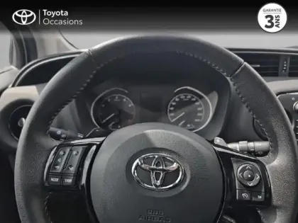 Photo 12 Toyota Yaris  110 VVT-i Design CVT 5p RC18
