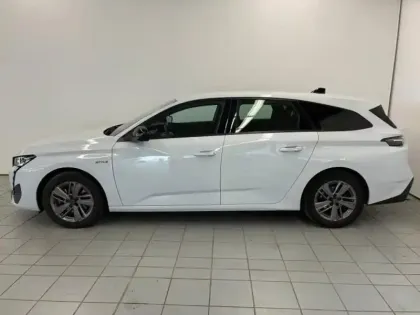 Photo 6 Peugeot 308  SW 1.5 BlueHDi 130ch S&S Style EAT8