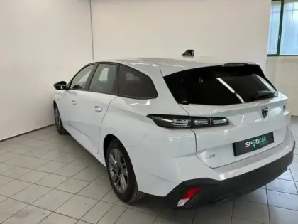Photo 5 Peugeot 308  SW 1.5 BlueHDi 130ch S&S Style EAT8